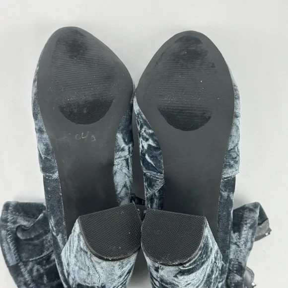 Steve Madden Gray Velvet Ankle Boots with Block Heel - Picture 9 of 12